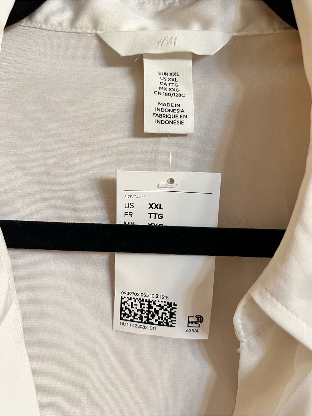 2qty - H&M Women’s Satin Button-Up Shirts in Mustard/Gold, and Cream - Picture 8 of 9